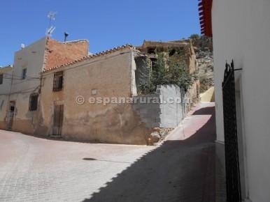 Сasa en Oria, Almería, España No. 184170