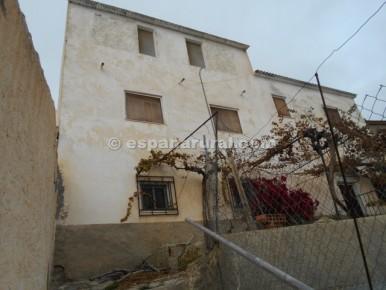 Townhouse in Somontin, Almeria, Spain 6 bedrooms, 100 sq.m. No. 184166