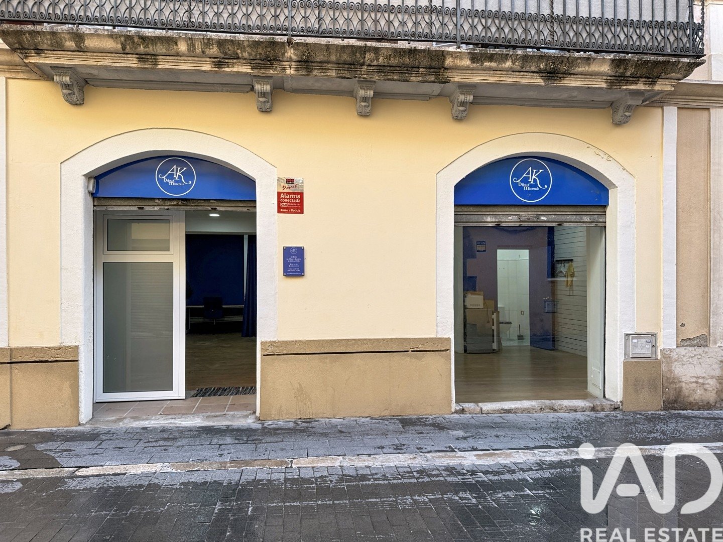 Propiedad comercial en Vilanova i la Geltrú, Barcelona, España 61 m2 No. 185379