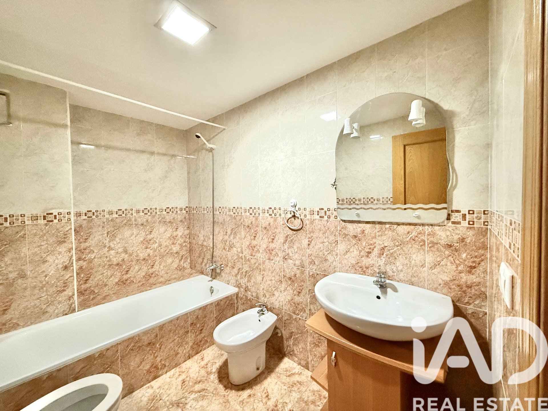 Appartamento a Ibi, Alicante, Spagna 3 camere da letto, 100 mq. N° 185384