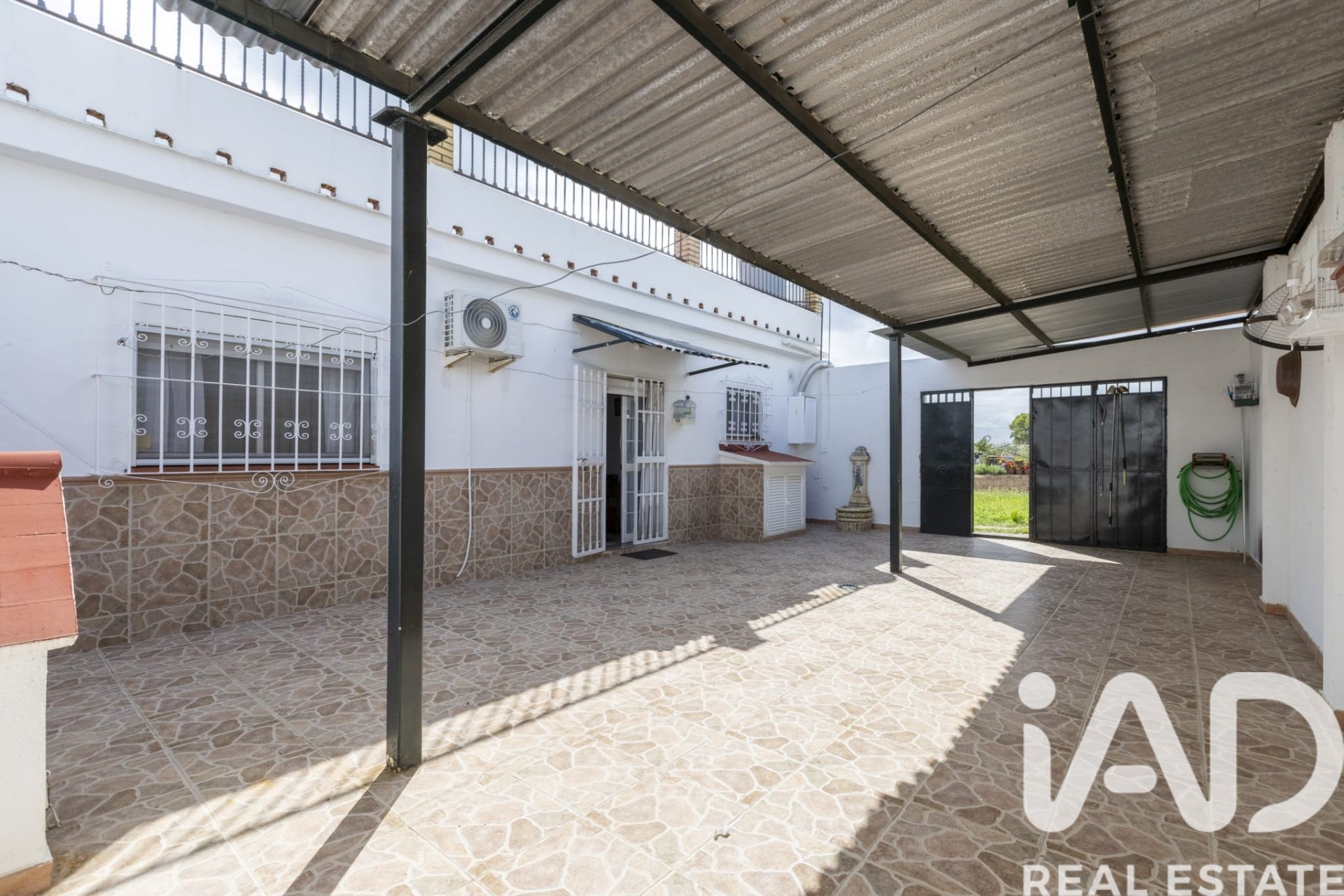 Сasa en Guillena, Sevilla, España 3 dormitorios, 153 m2 No. 185380