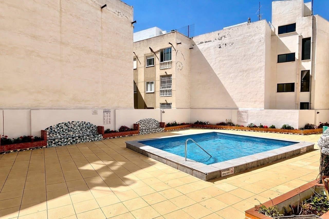 Apartment in Torrevieja, Alicante, Spain 1 bedroom, 51 sq.m. No. 184292