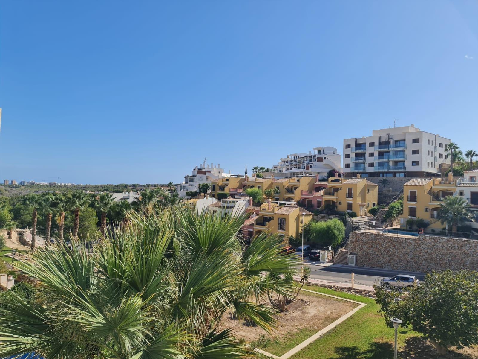 Villa i Alicante, Spanien 3 sovrum, 124 kvm. Nr. 156085