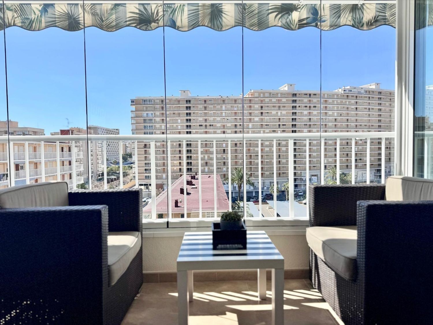 Lägenhet i San Juan, Alicante, Spanien 2 sovrum, 97 kvm. Nr. 180446