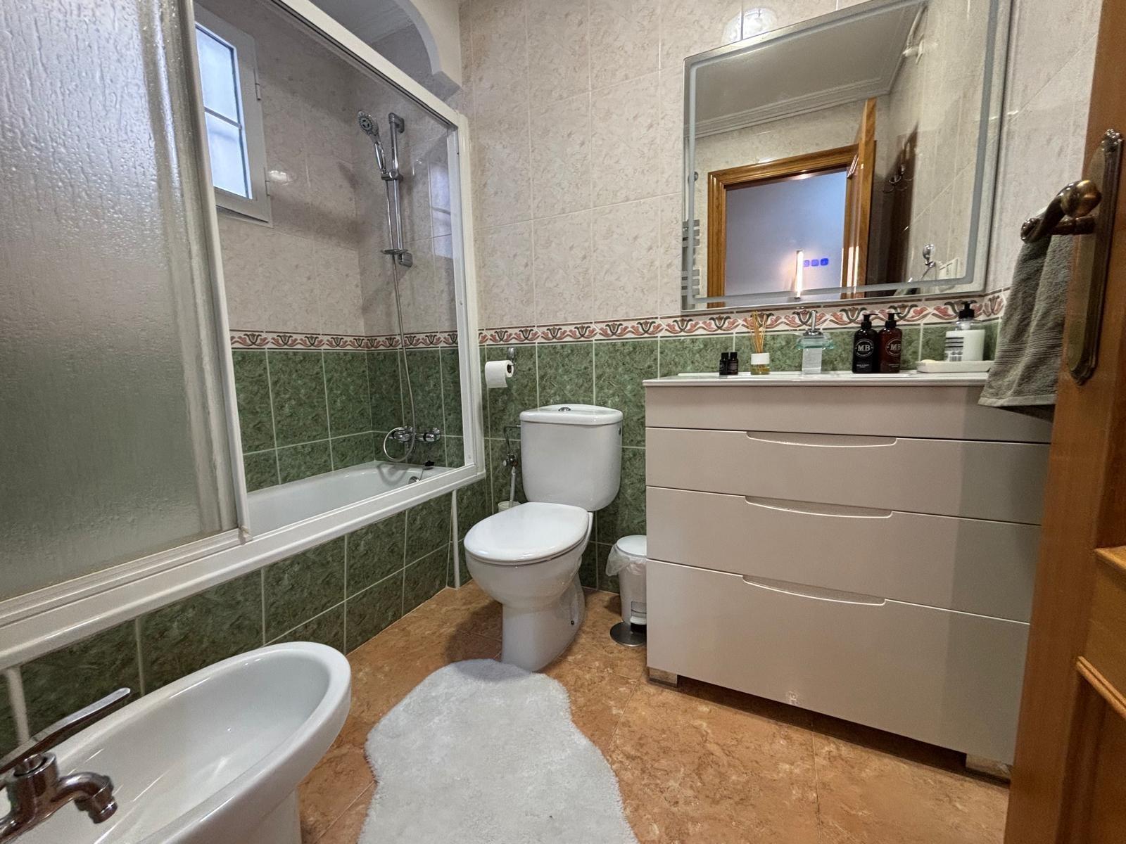 Appartamento a Torrevieja, Alicante, Spagna 1 camera da letto, 95 mq. N° 149561
