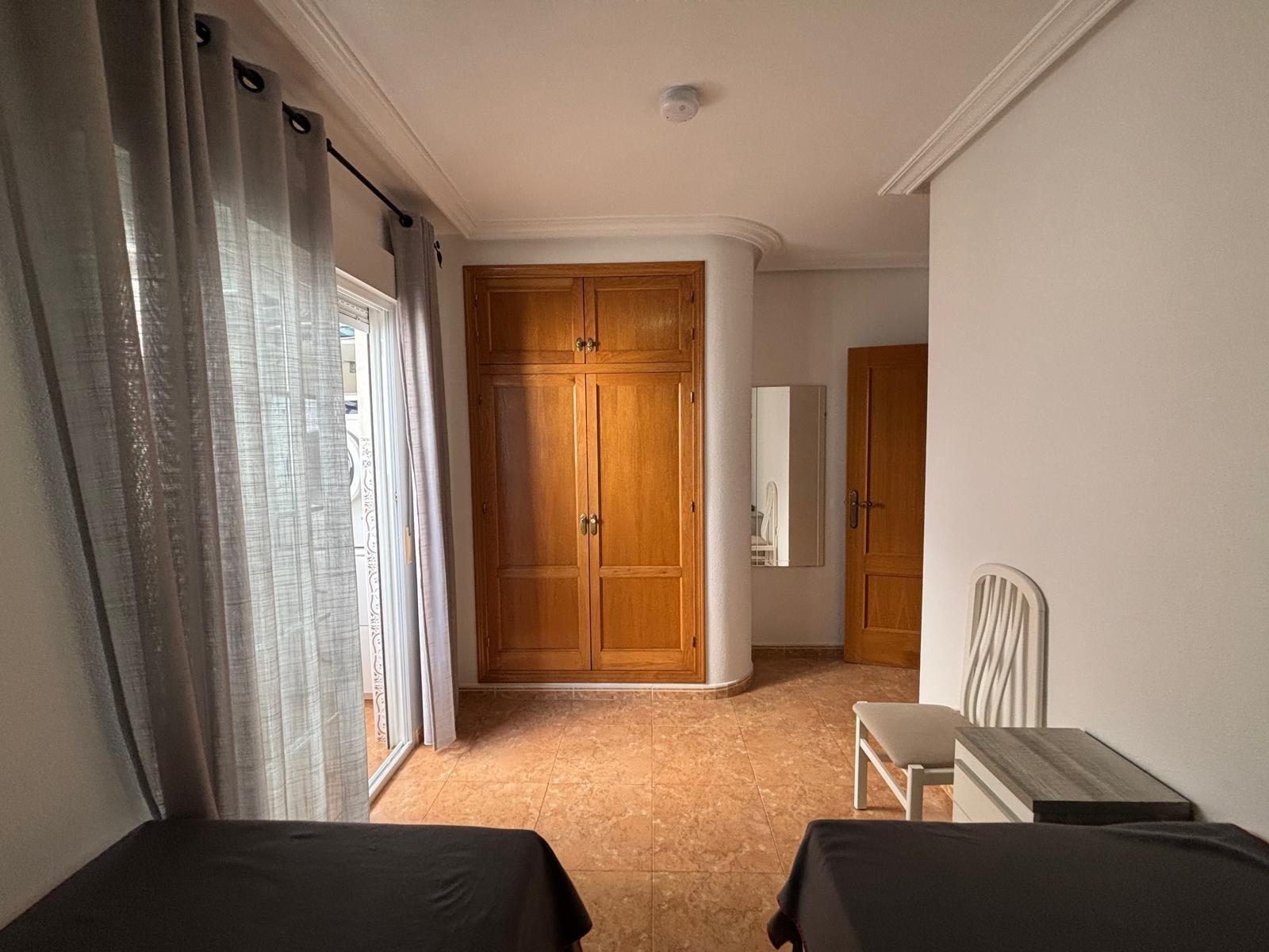 Appartamento a Torrevieja, Alicante, Spagna 1 camera da letto, 95 mq. N° 149561