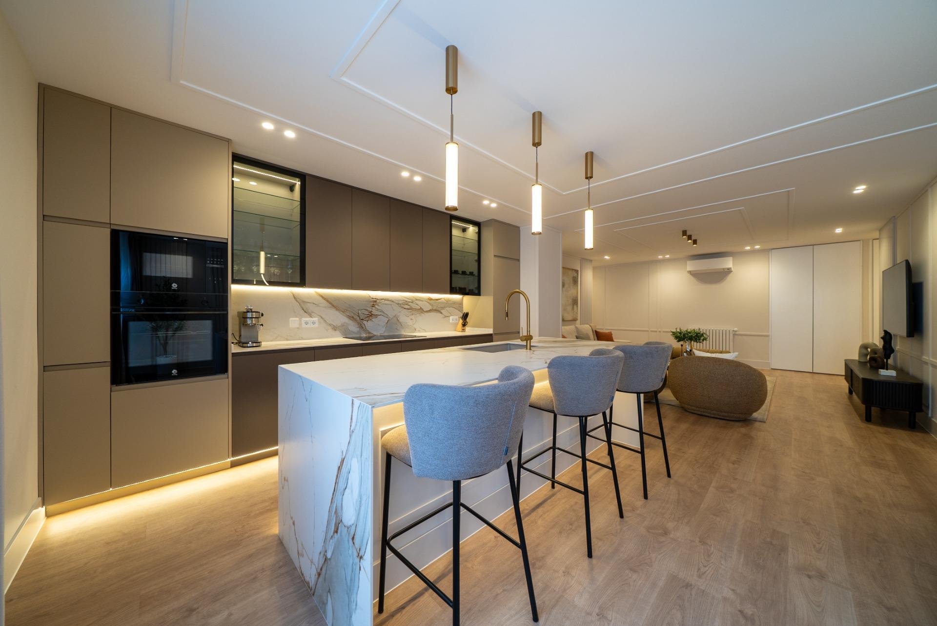 Huoneisto Madrid, Espanja 3 makuuhuonetta, 209 m2 No. 149560
