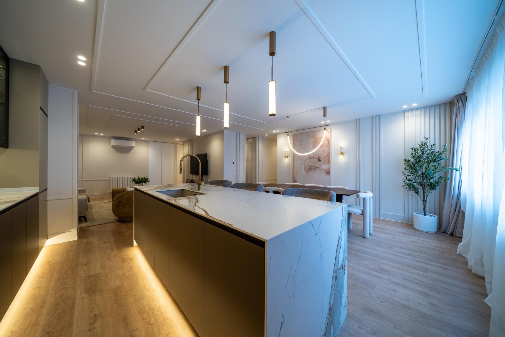 Huoneisto Madrid, Espanja 3 makuuhuonetta, 209 m2 No. 149560