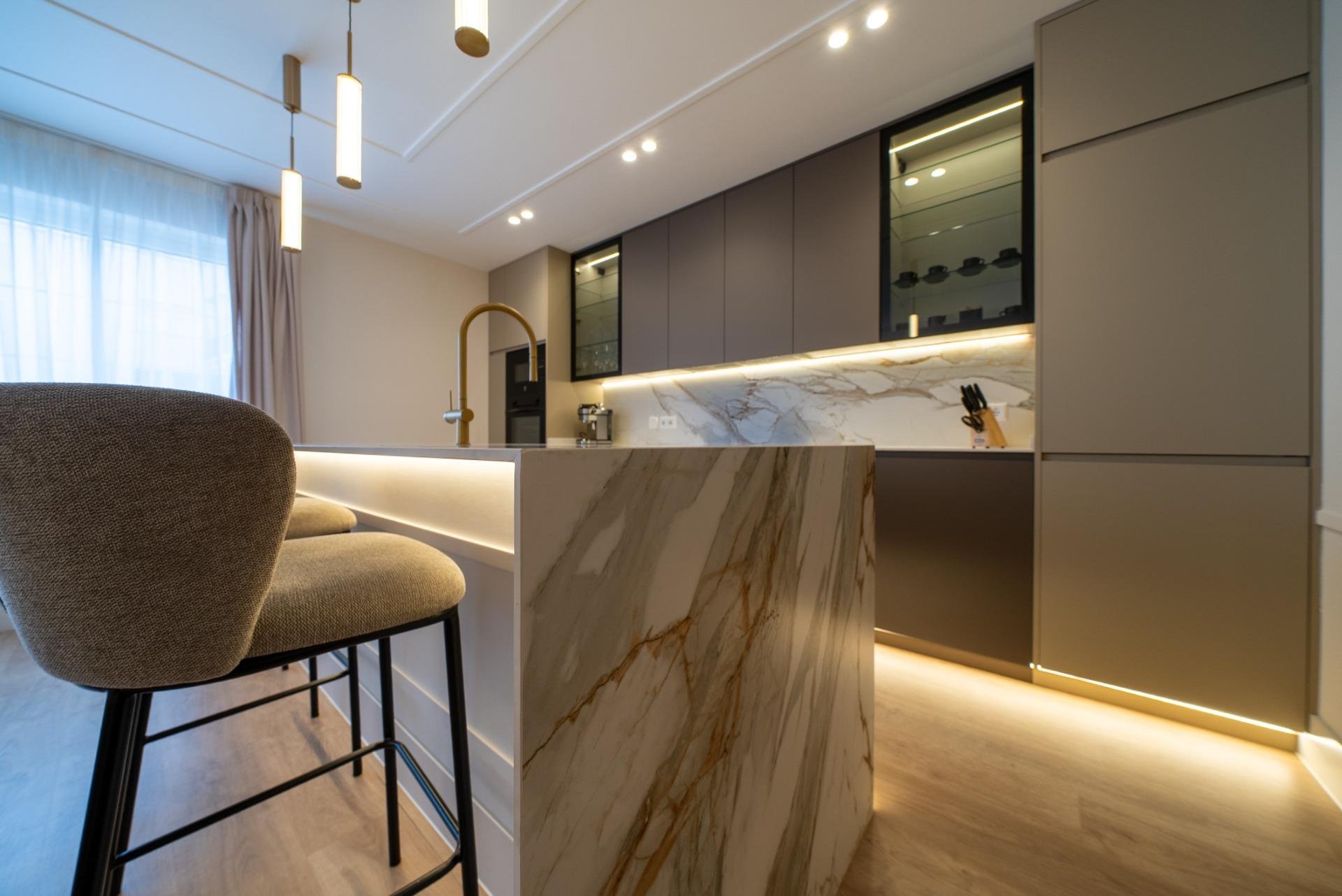 Huoneisto Madrid, Espanja 3 makuuhuonetta, 209 m2 No. 149560