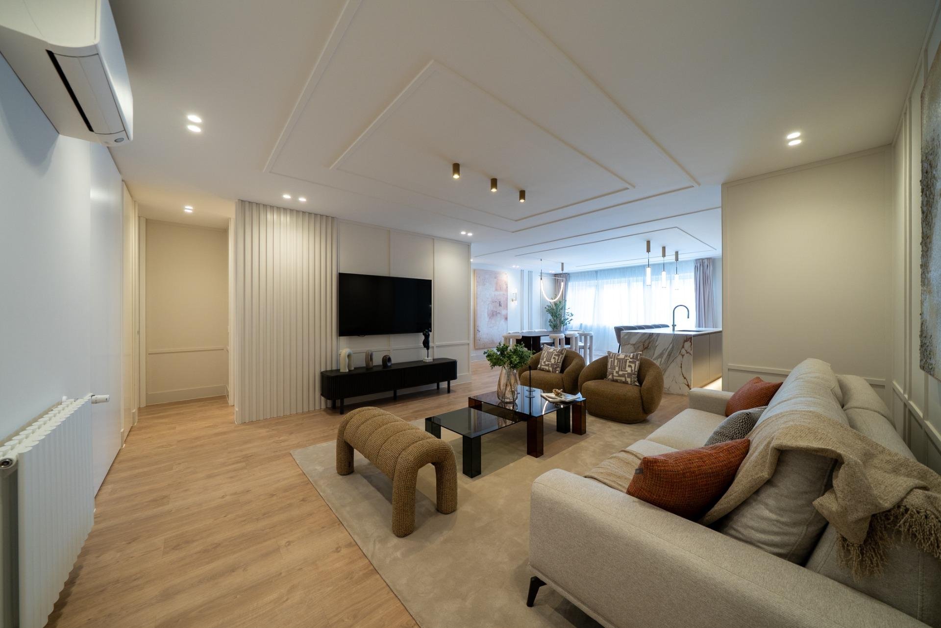 Huoneisto Madrid, Espanja 3 makuuhuonetta, 209 m2 No. 149560