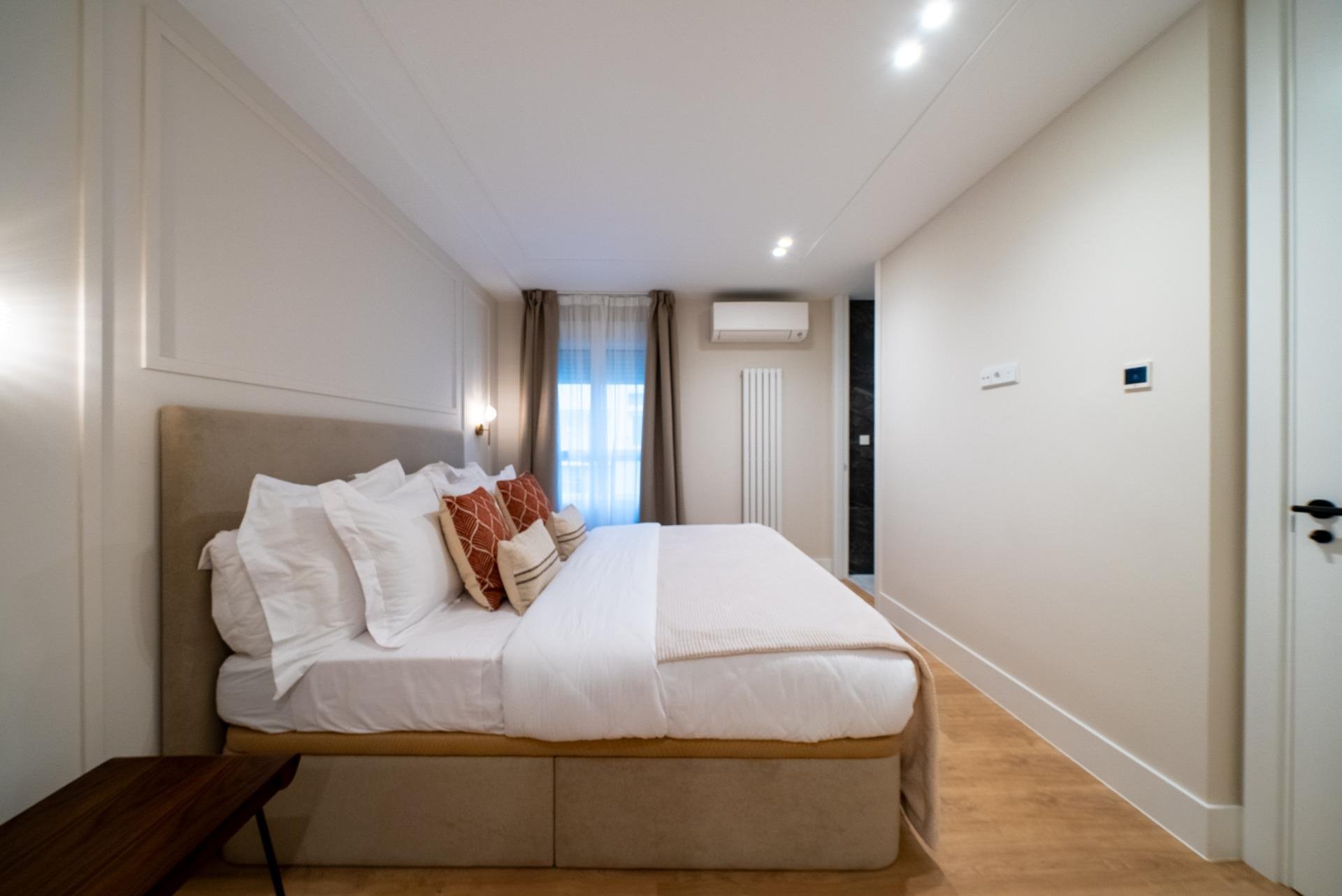 Huoneisto Madrid, Espanja 3 makuuhuonetta, 209 m2 No. 149560