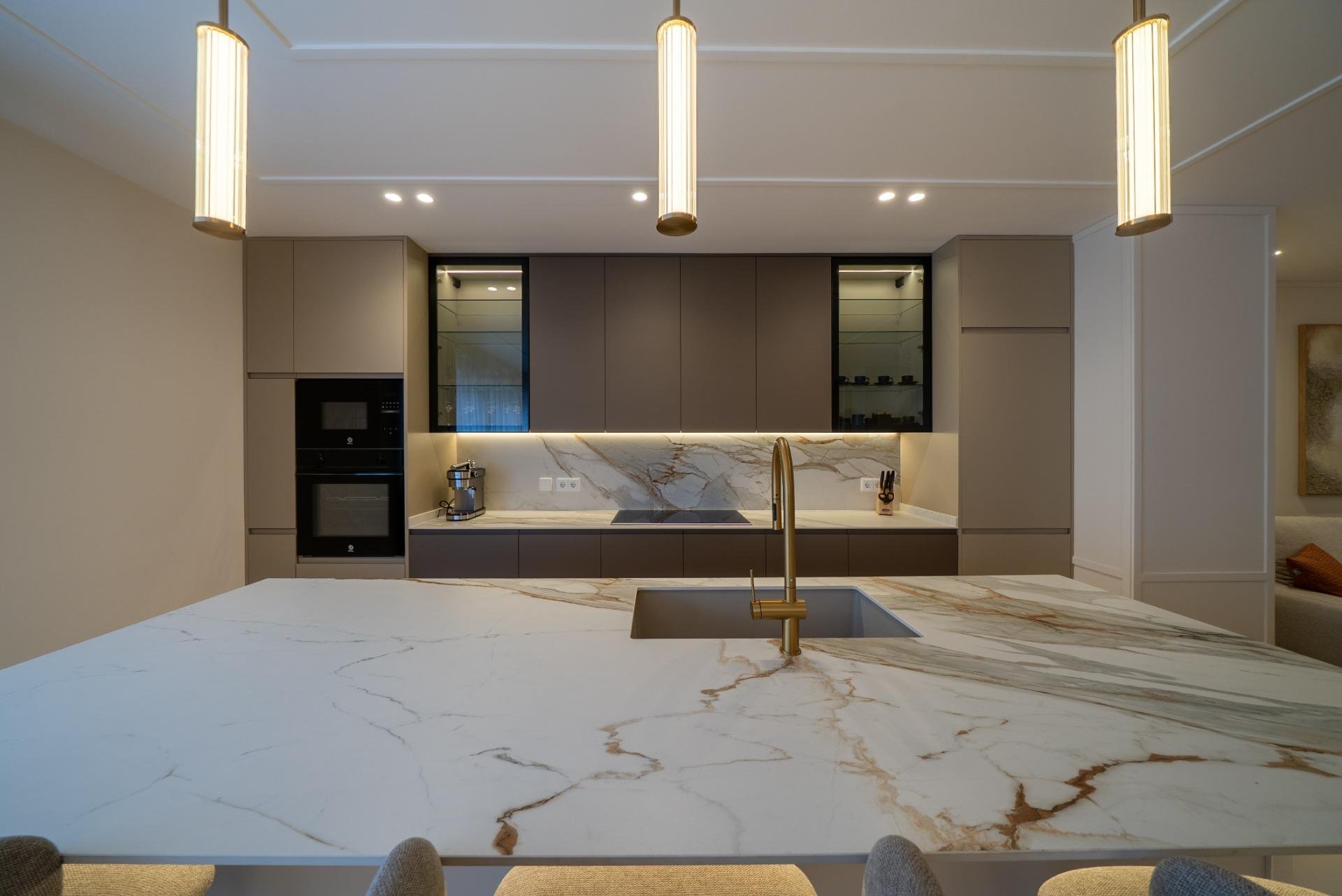 Huoneisto Madrid, Espanja 3 makuuhuonetta, 209 m2 No. 149560