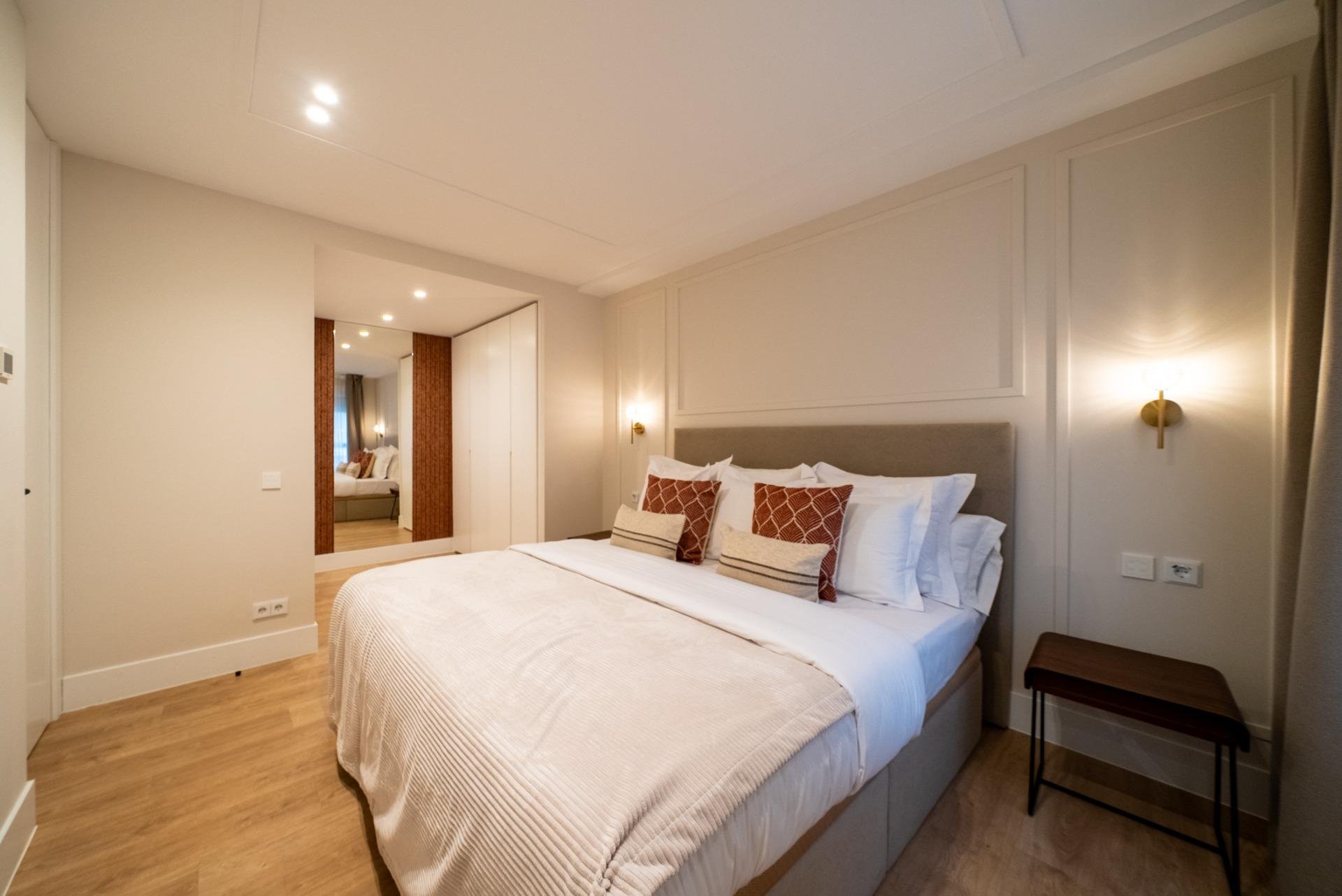 Huoneisto Madrid, Espanja 3 makuuhuonetta, 209 m2 No. 149560