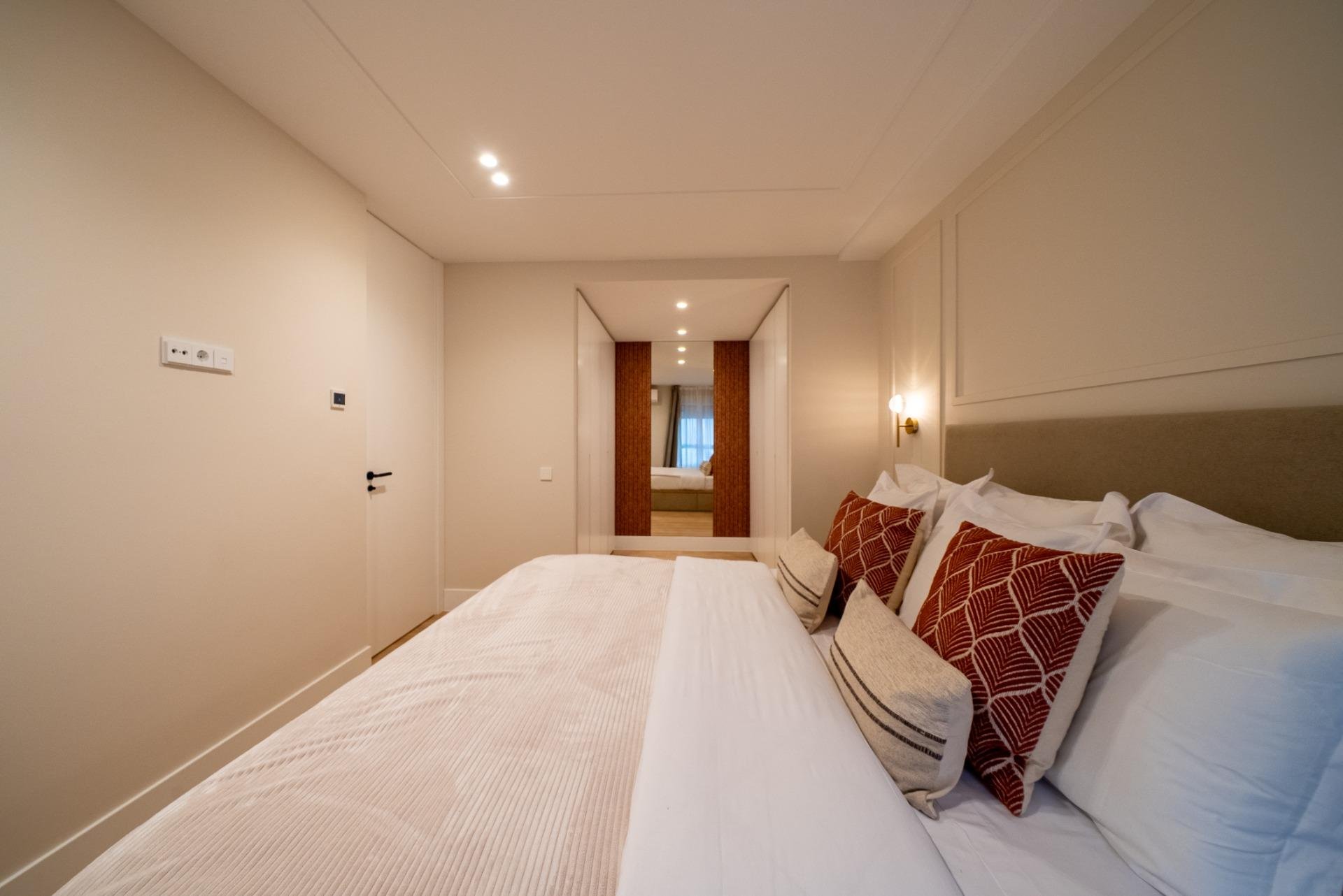 Huoneisto Madrid, Espanja 3 makuuhuonetta, 209 m2 No. 149560