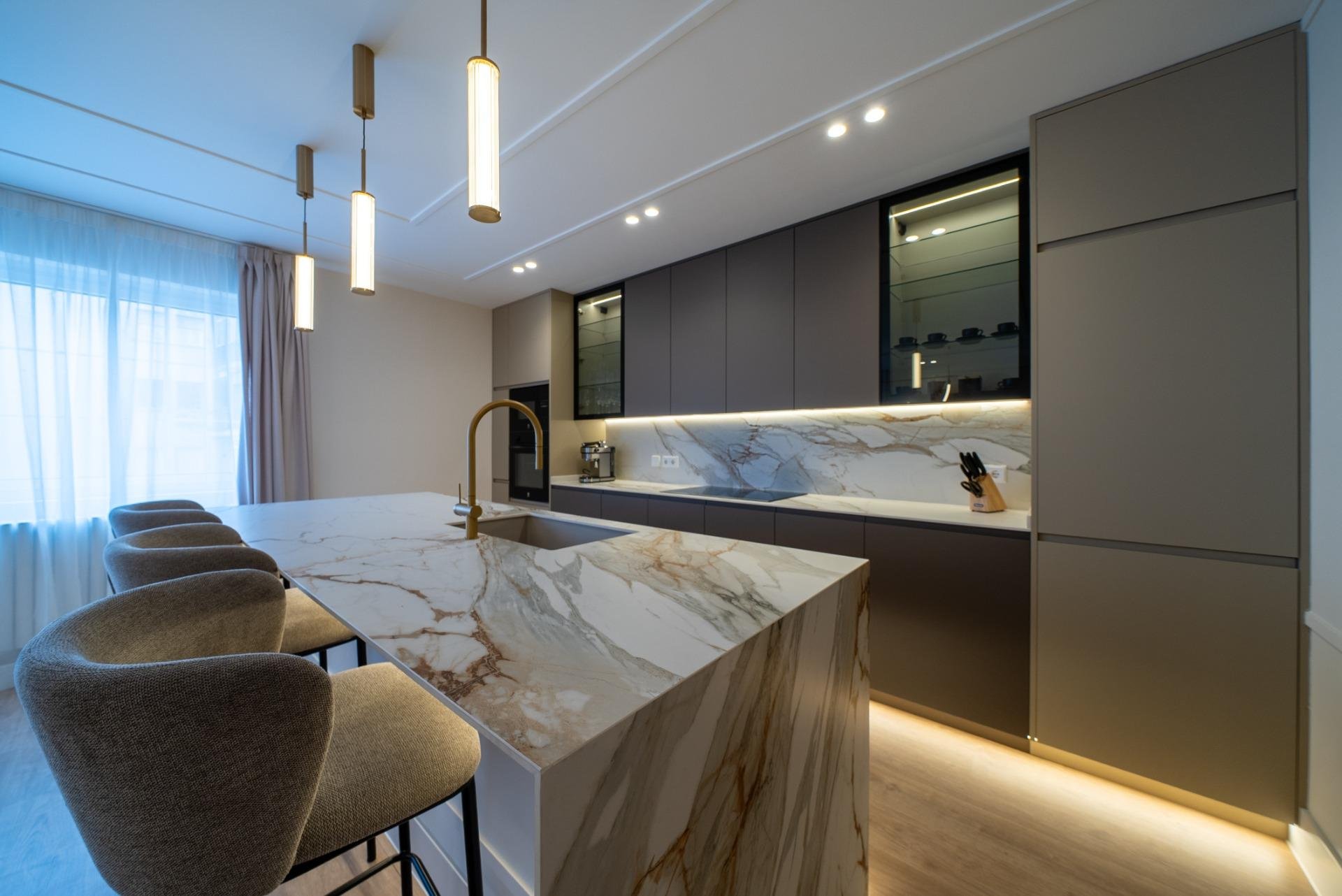 Huoneisto Madrid, Espanja 3 makuuhuonetta, 209 m2 No. 149560