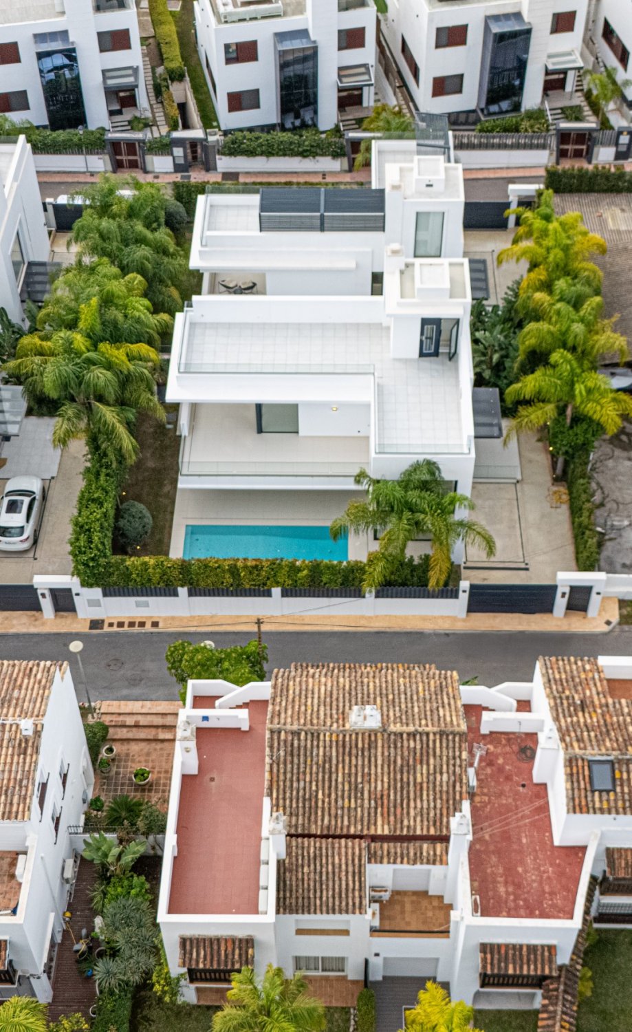 Villa in Marbella, Malaga, Spain 4 bedrooms, 434 sq.m. No. 98055