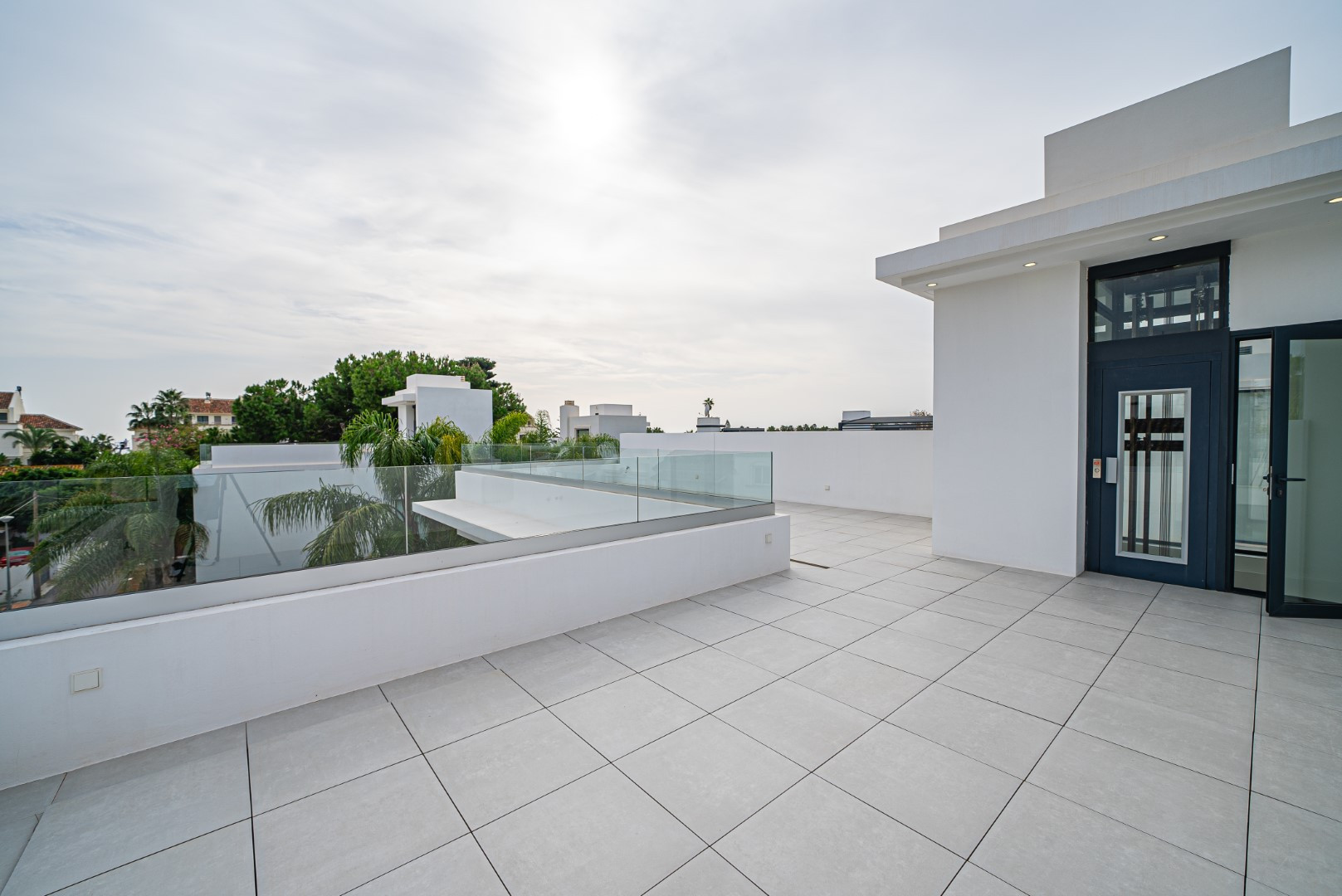 Villa in Marbella, Malaga, Spain 4 bedrooms, 434 sq.m. No. 98055