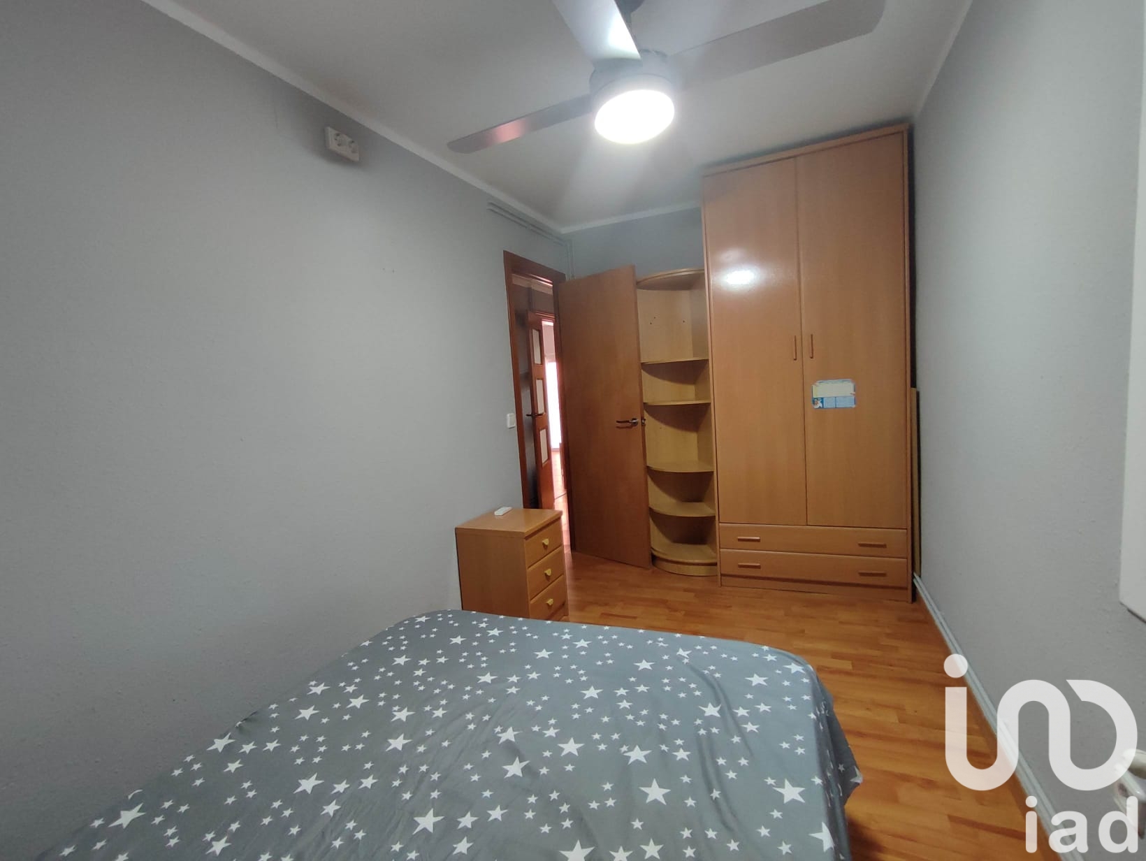 Квартира в Барбера-дель-Вальес, Барселона, Испания 3 спальни, 68м2 №153144