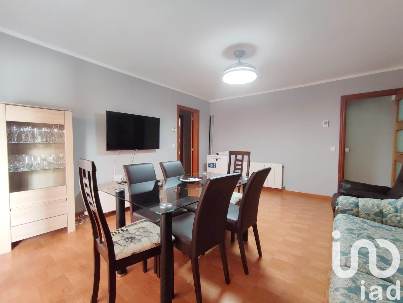 Квартира в Барбера-дель-Вальес, Барселона, Испания 3 спальни, 68м2 №153144