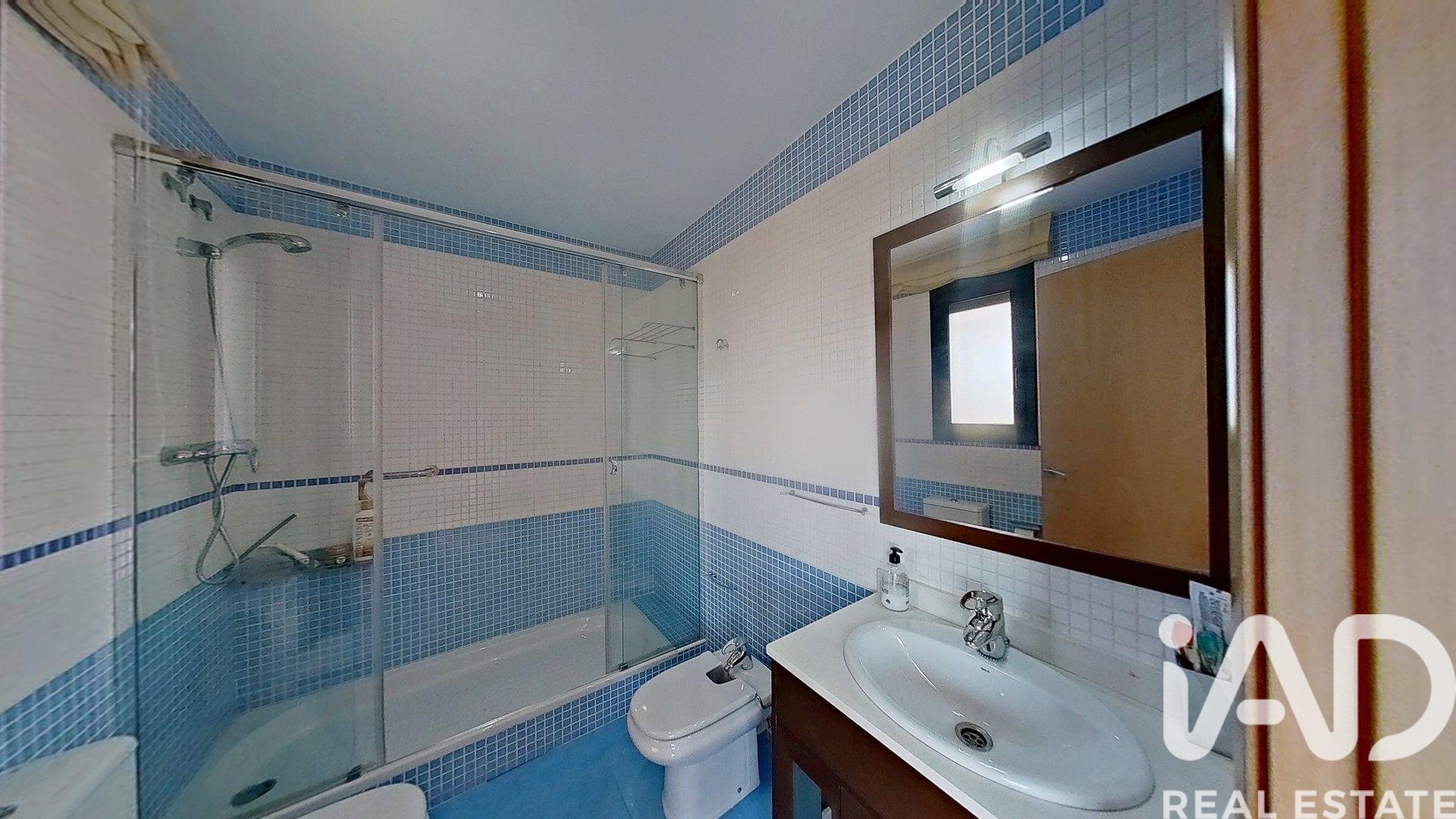 Hus i Calafell, Tarragona, Spanien 5 sovrum, 384 kvm. Nr. 172892