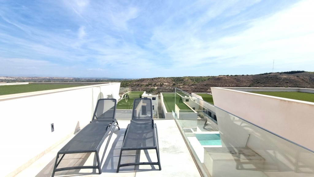 Villa à Rojales, Alicante, Espagne 4 chambres, 120 m2 No. 115212