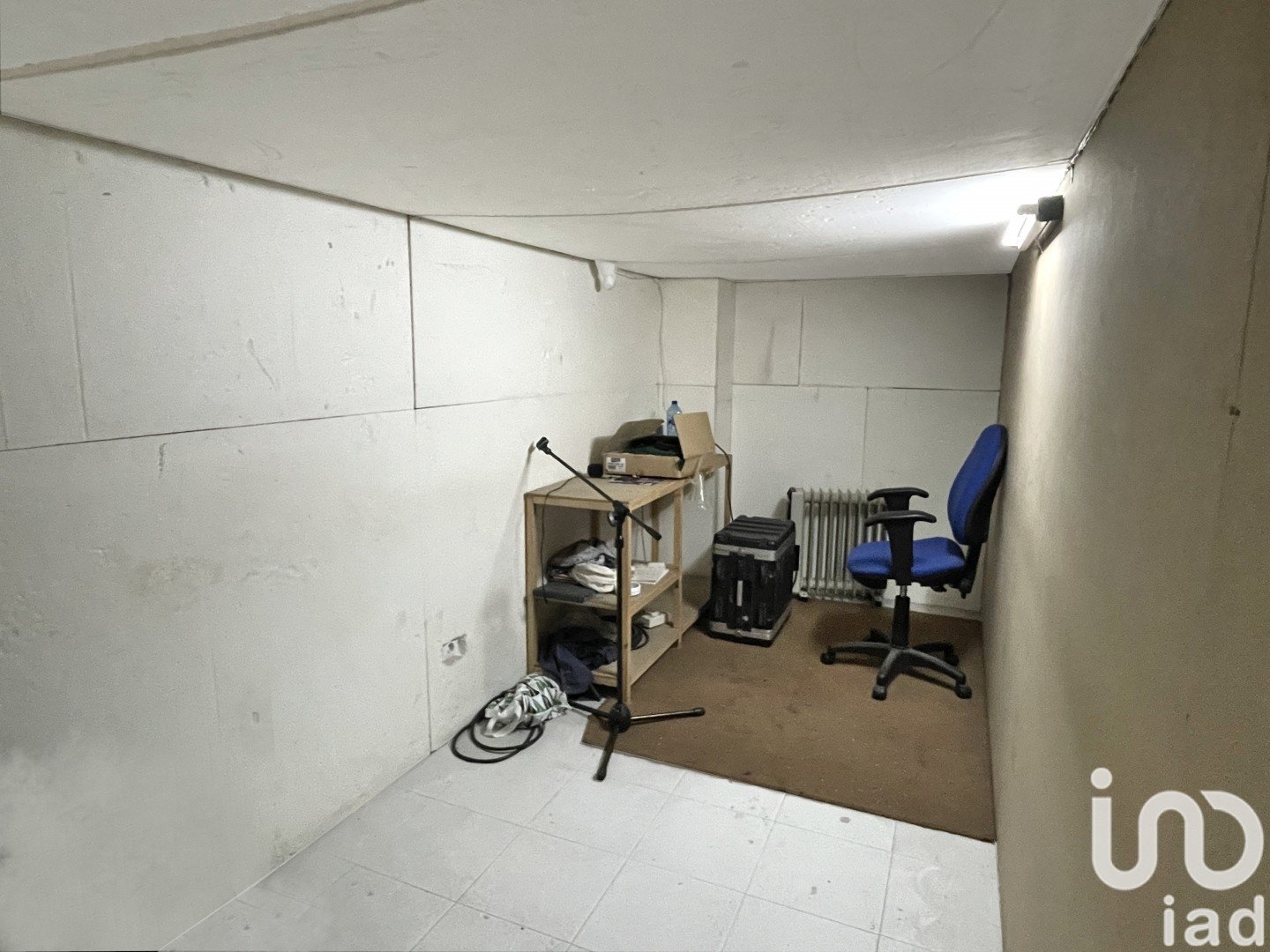 Commercial property in Leon, Spain 63 sq.m. No. 186071