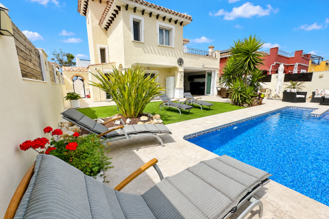 Villa in Mar Menor Golf Resort, Murcia, Spain 3 bedrooms,  No. 190301