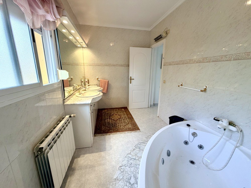 Huvila Ciudad Quesada, Alicante, Espanja 5 makuuhuonetta, 280 m2 No. 190302