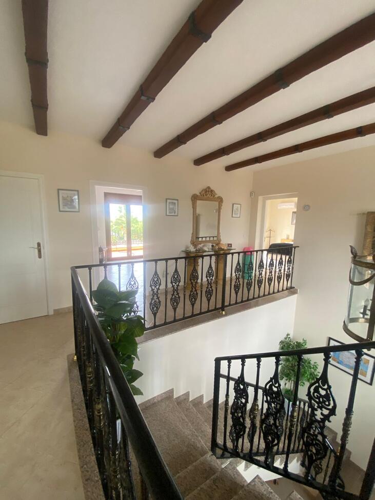 Huvila Orihuela, Alicante, Espanja 4 makuuhuonetta, 274 m2 No. 190306