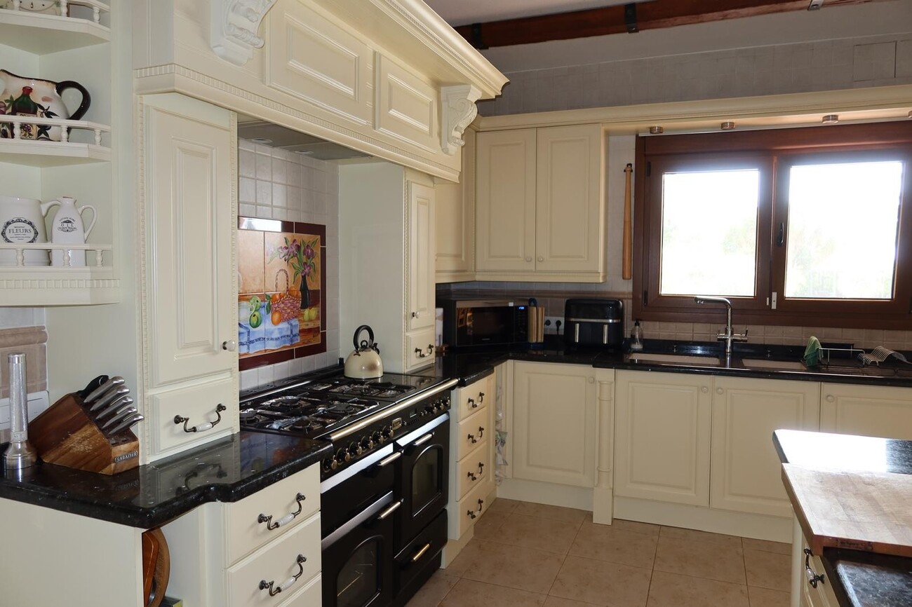 Huvila Orihuela, Alicante, Espanja 4 makuuhuonetta, 274 m2 No. 190306