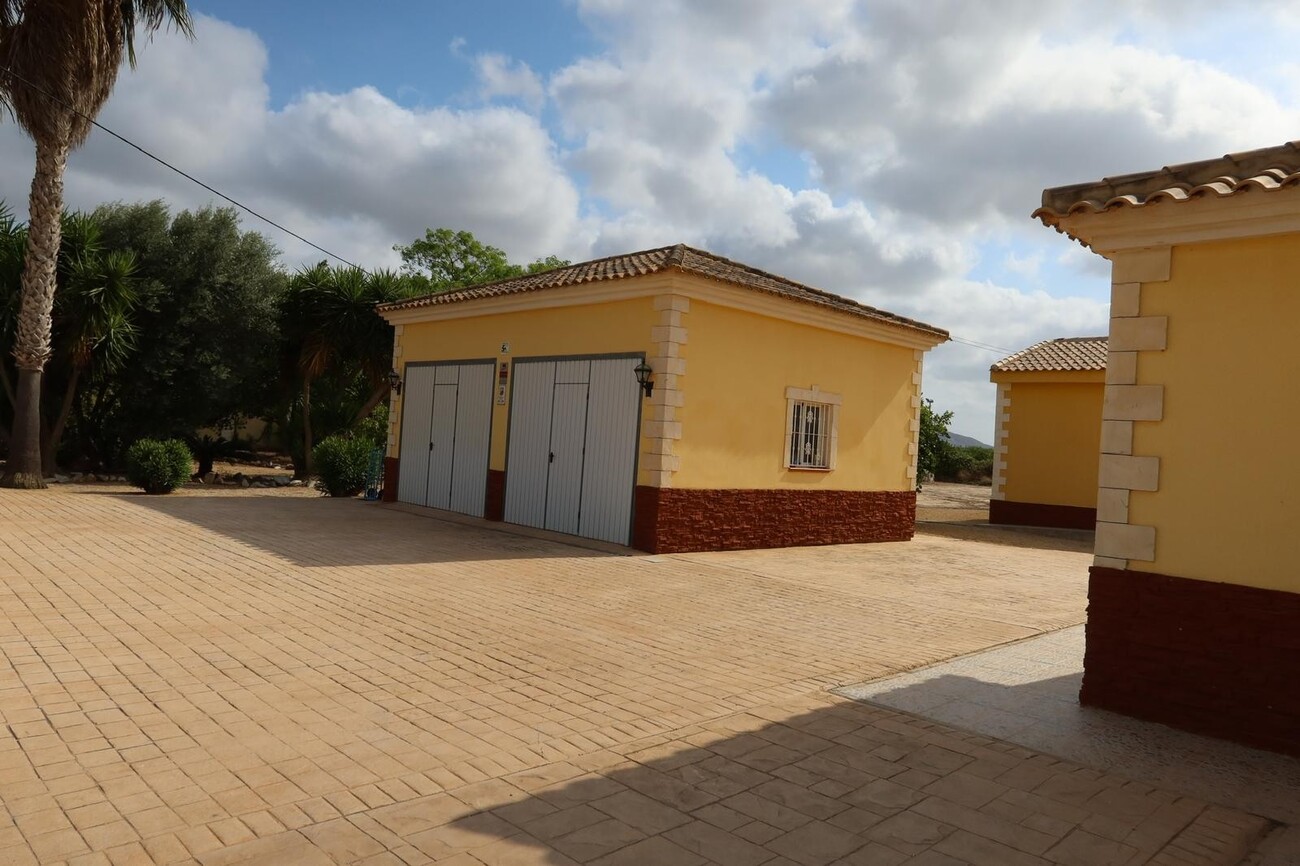 Huvila Orihuela, Alicante, Espanja 4 makuuhuonetta, 274 m2 No. 190306