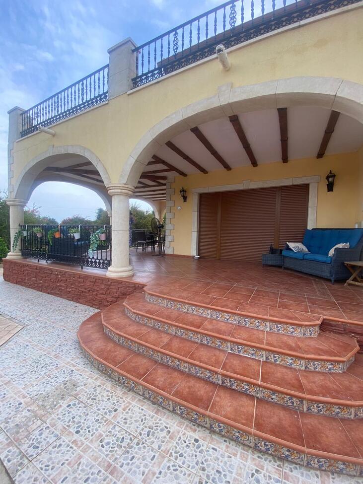 Huvila Orihuela, Alicante, Espanja 4 makuuhuonetta, 274 m2 No. 190306
