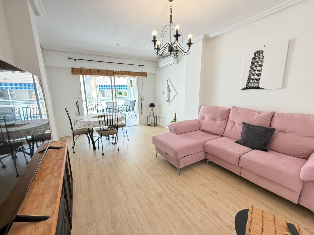 Wohnung in Torrevieja, Alicante, Spanien 2 Schlafzimmer, 82 m2 Nr. 173504