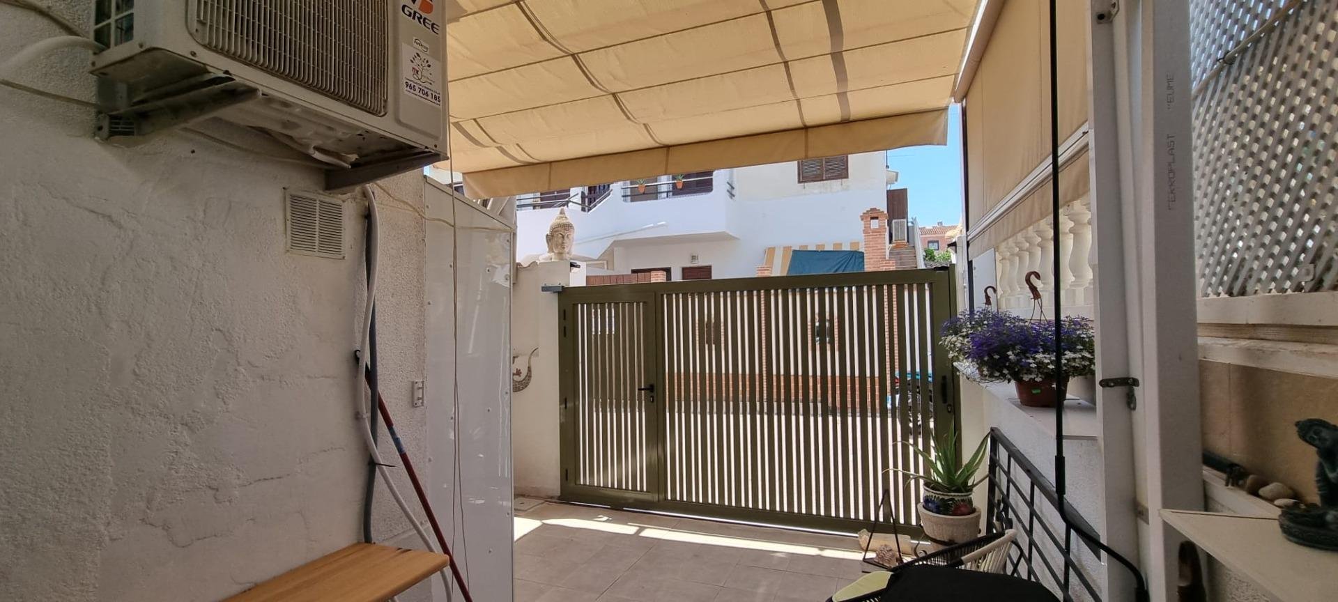 Kolmio Torrevieja, Alicante, Espanja 3 makuuhuonetta, 75 m2 No. 173505