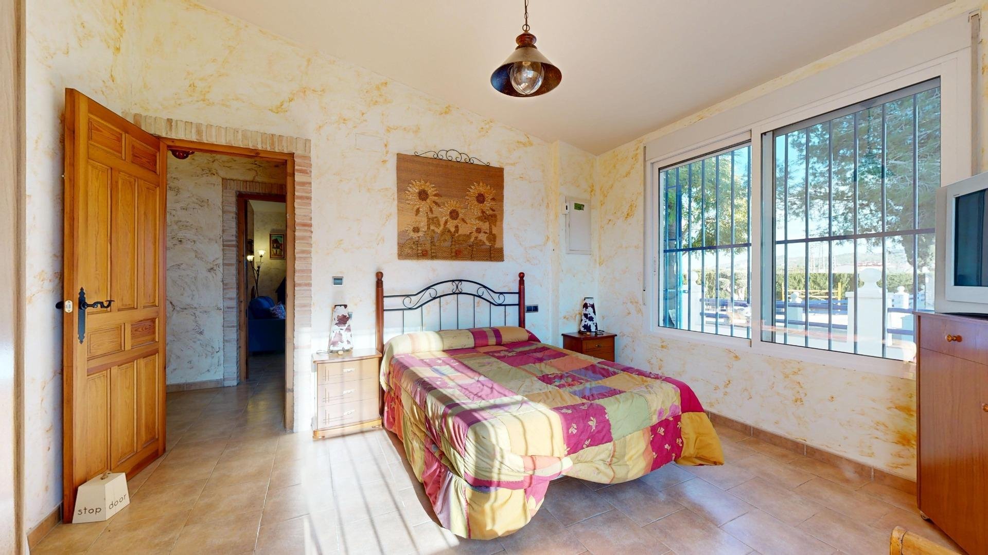 Villa in Orihuela, Alicante, Spain 4 bedrooms, 277 sq.m. No. 155643