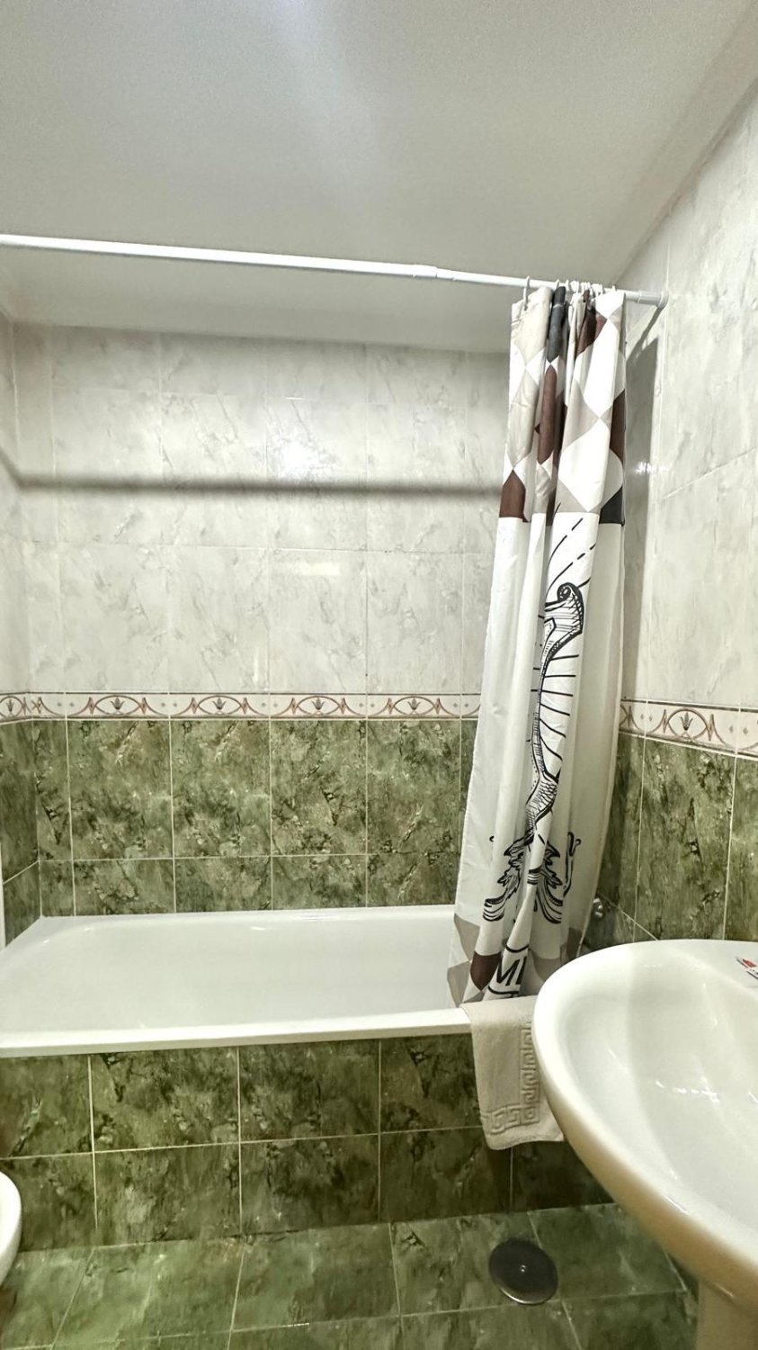 Apartment in Torrevieja, Alicante, Spain 3 bedrooms, 123 sq.m. No. 155642