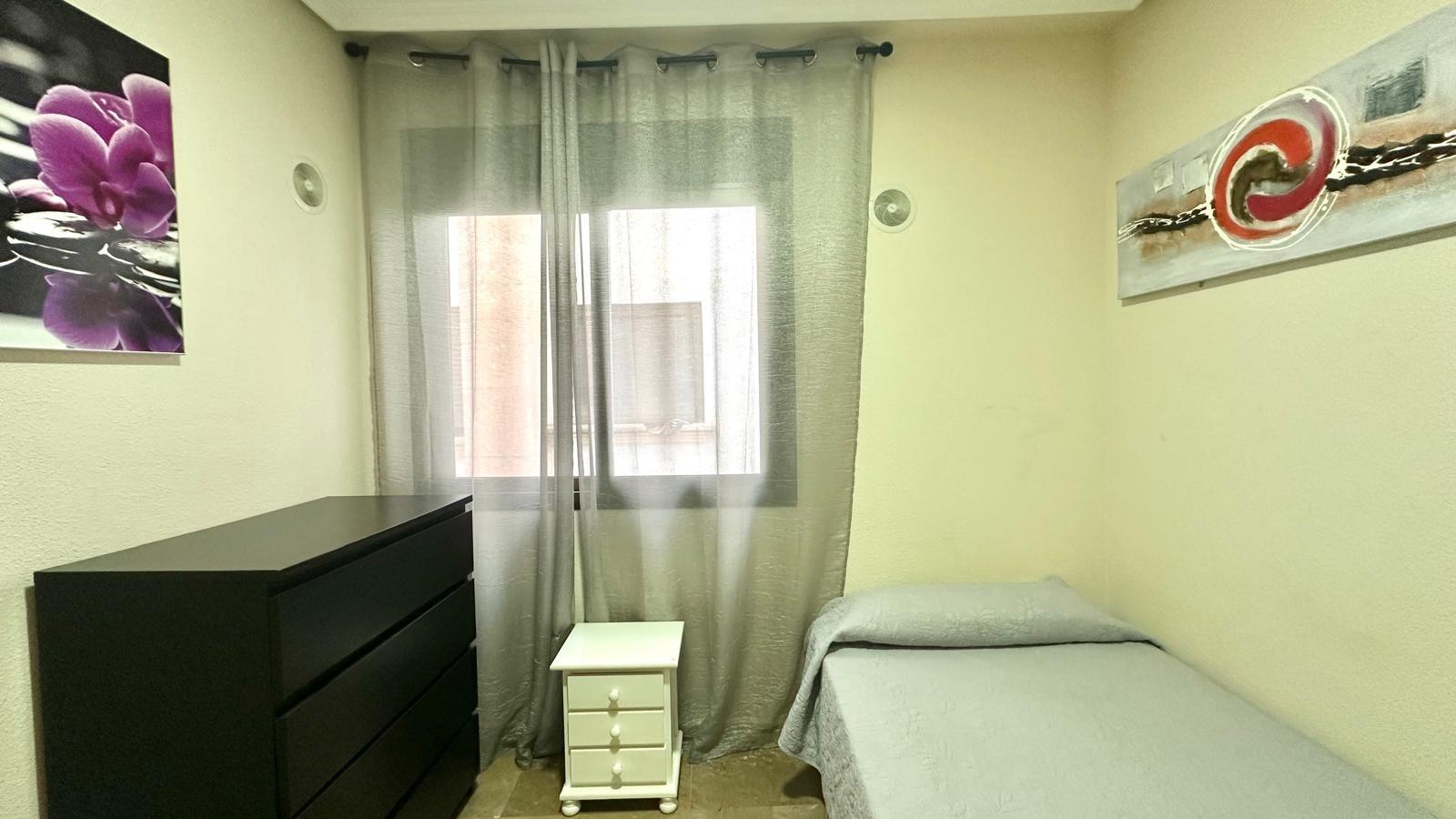 Apartment in Torrevieja, Alicante, Spain 3 bedrooms, 123 sq.m. No. 155642