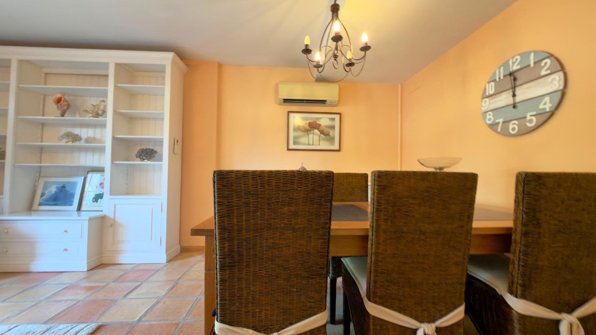 Bungalow en Finestrat, Alicante, España 2 dormitorios, 137.02 m2 No. 183116