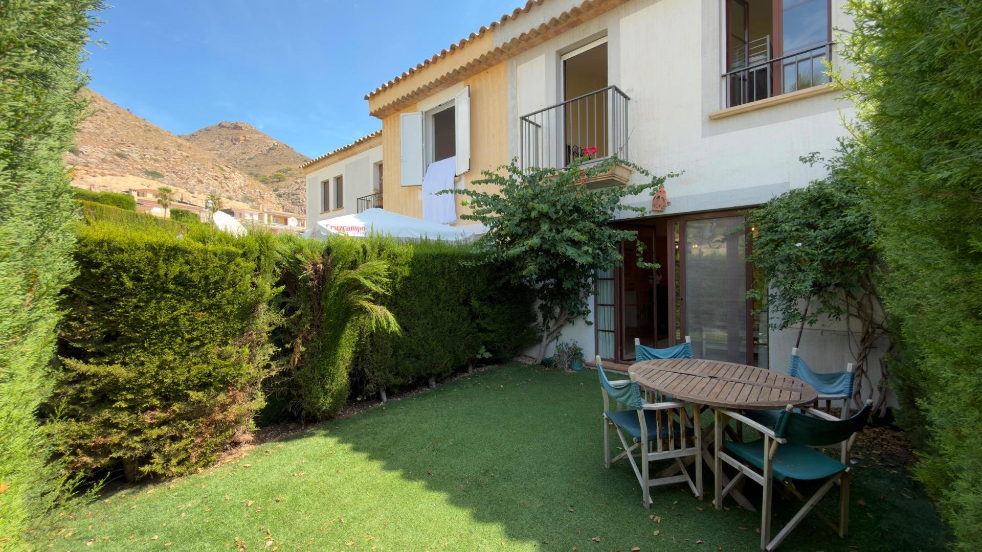 Bungalow en Finestrat, Alicante, España 2 dormitorios, 137.02 m2 No. 183116