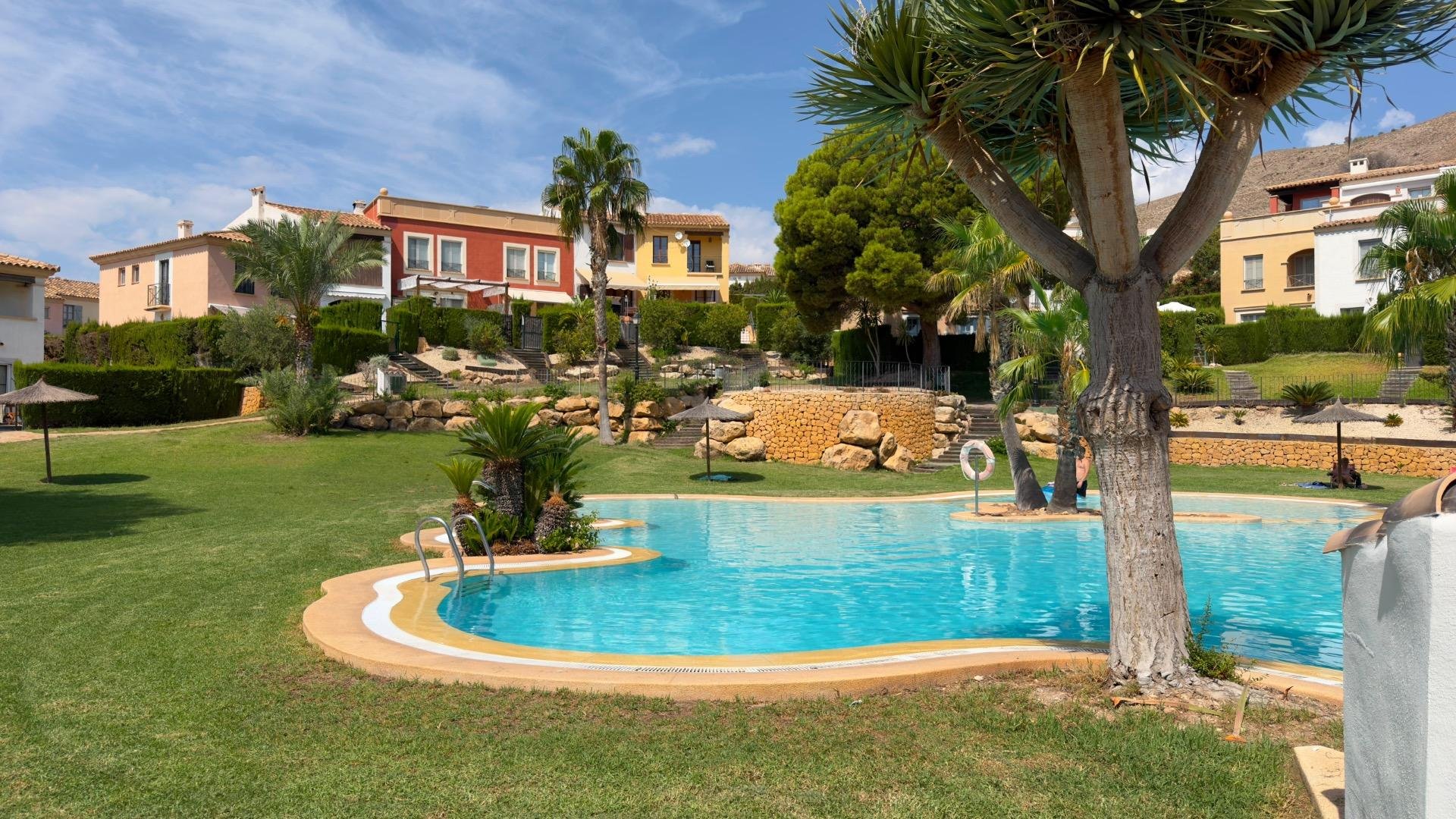 Bungalow en Finestrat, Alicante, España 2 dormitorios, 137.02 m2 No. 183116