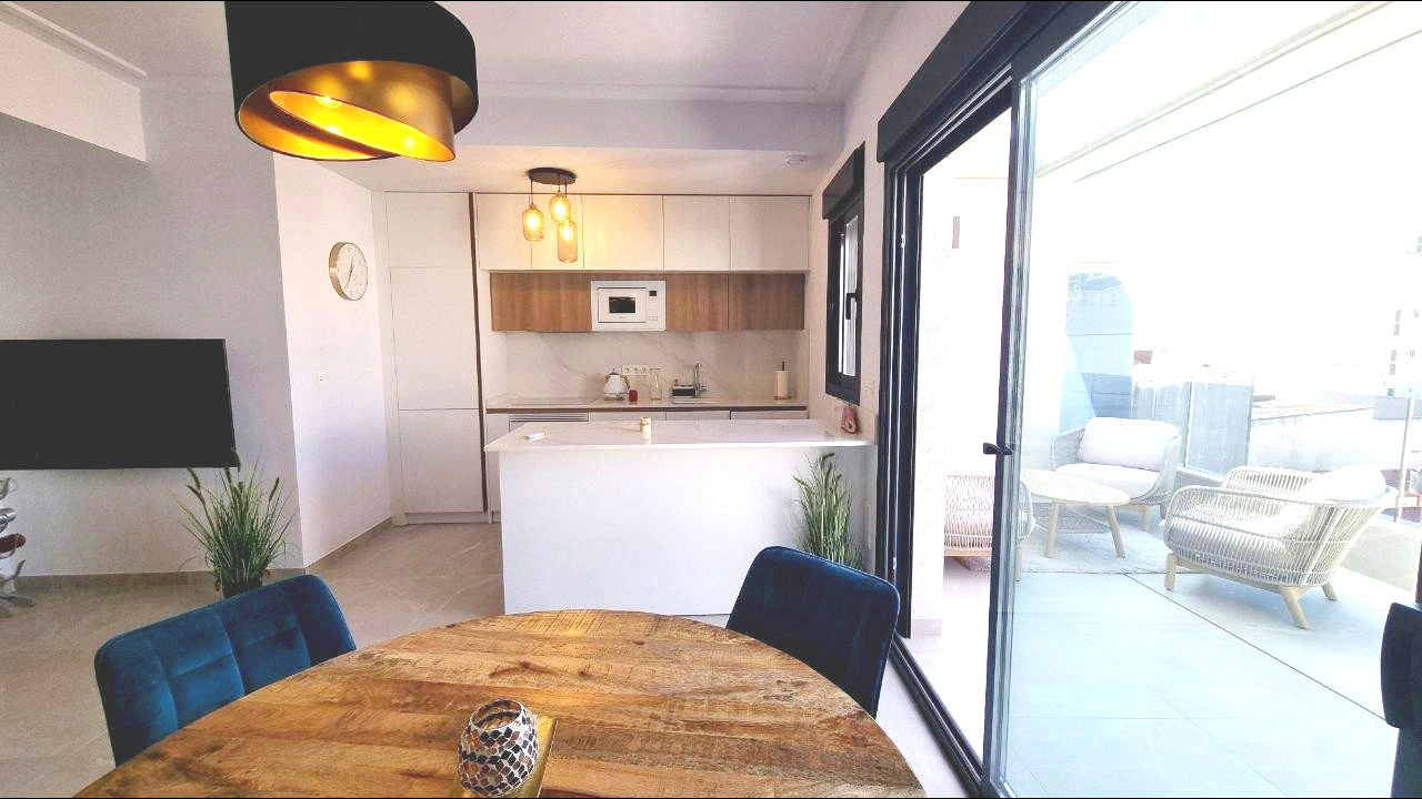 Dzīvoklis Torrevieja, Alicante, Spānijā 2 istabas, 94 m2 Nr. 195996