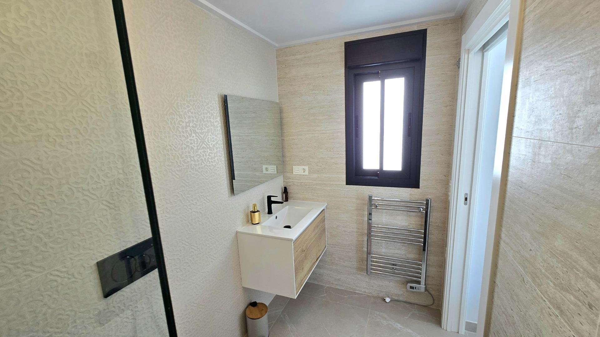 Dzīvoklis Torrevieja, Alicante, Spānijā 2 istabas, 94 m2 Nr. 195996