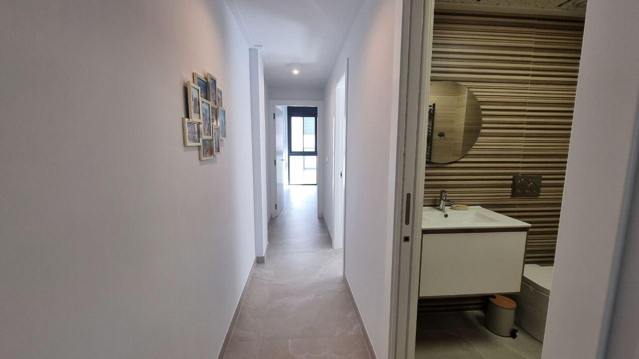 Dzīvoklis Torrevieja, Alicante, Spānijā 2 istabas, 94 m2 Nr. 195996