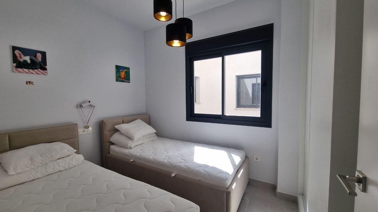Dzīvoklis Torrevieja, Alicante, Spānijā 2 istabas, 94 m2 Nr. 195996