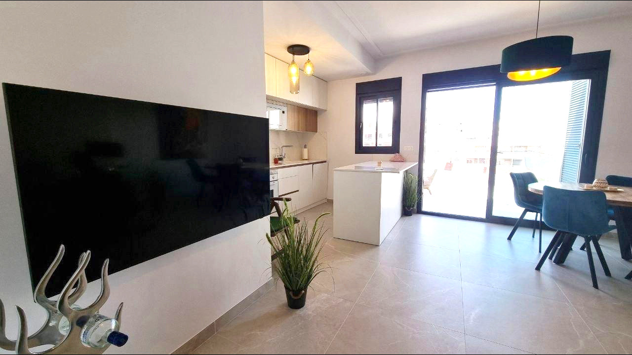 Dzīvoklis Torrevieja, Alicante, Spānijā 2 istabas, 94 m2 Nr. 195996