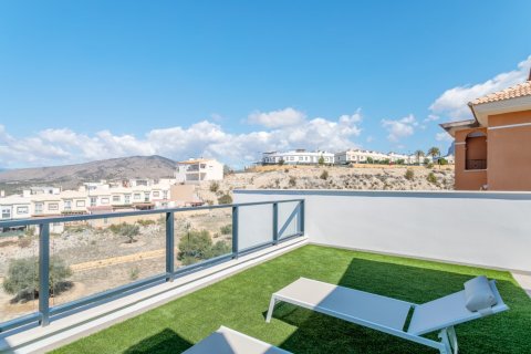 Bliźniak w Benidorm, Alicante, Hiszpania 4 sypialnie, 157 mkw. nr 136551