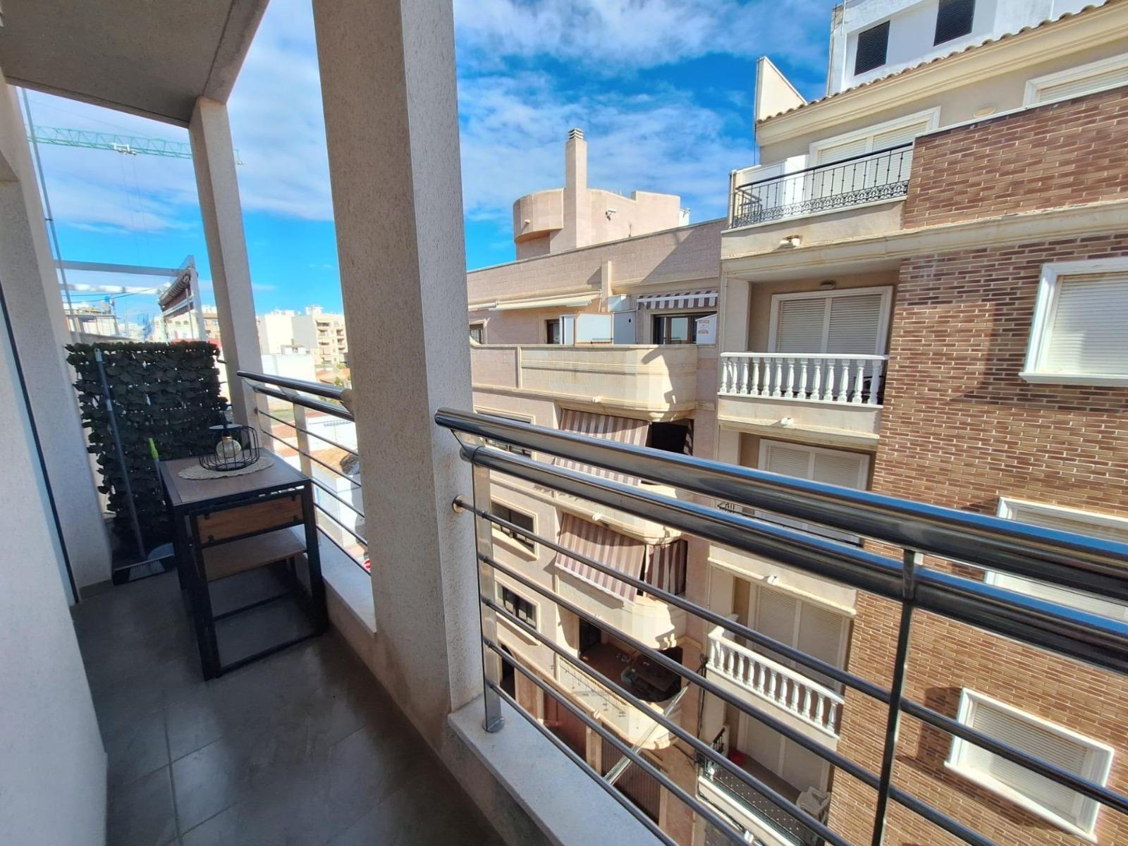 Wohnung in Torrevieja, Alicante, Spanien 2 Schlafzimmer, 62 m2 Nr. 182079