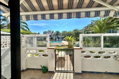 Bungalow i L'Alfàs del Pi, Alicante, Spanien 3 sovrum, 113 kvm. Nr. 182076