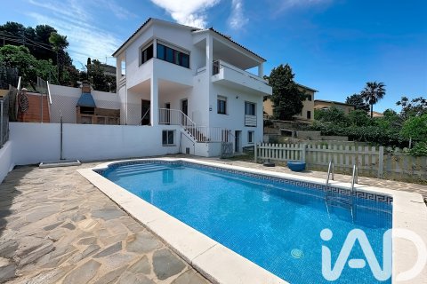 Apartment à El Vendrell, Tarragona, Espagne 4 chambres, 223 m2 No. 172121