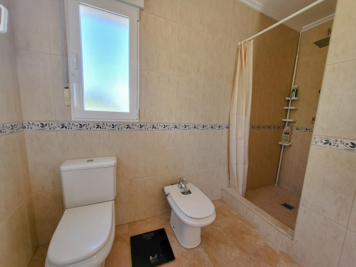Villa in Moraira, Alicante, Spain 4 bedrooms, 287 sq.m. No. 80347
